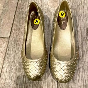 NEW- Cole Haan & NikeAir duo slip-ons!